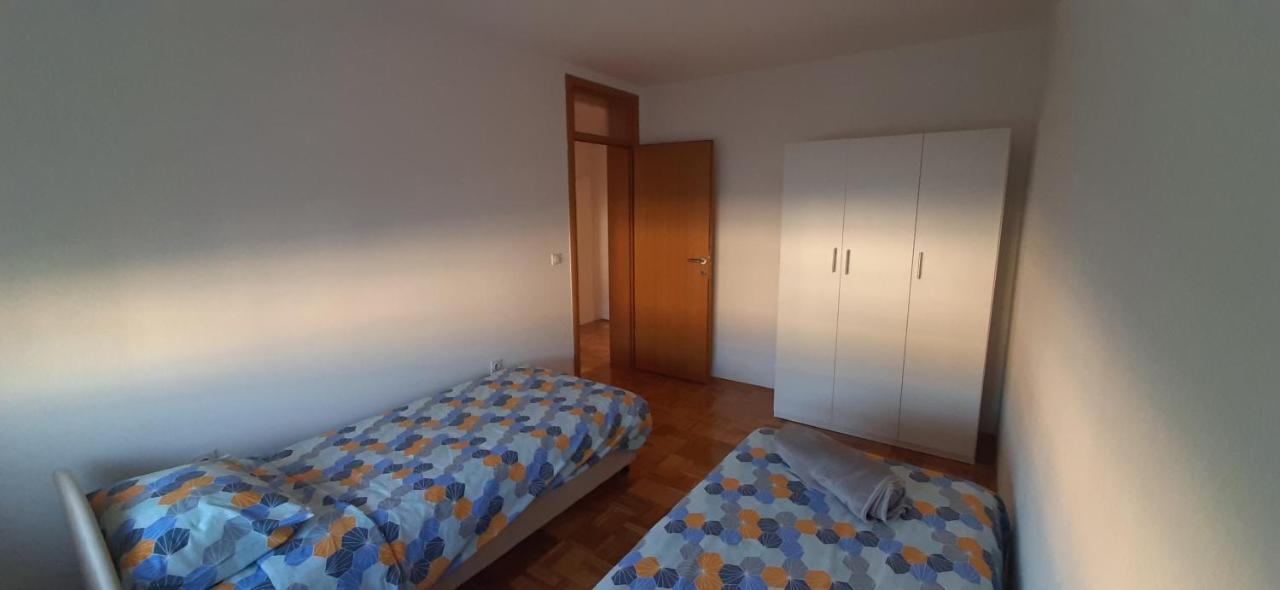 Apartman Stella Istocno Sarajevo Lukavica Eksteriør billede