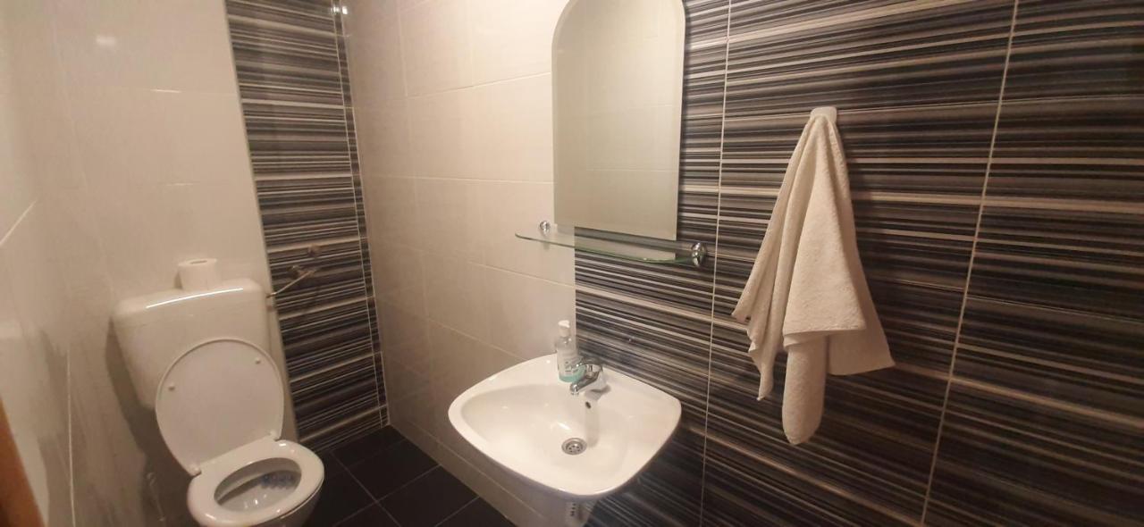 Apartman Stella Istocno Sarajevo Lukavica Eksteriør billede